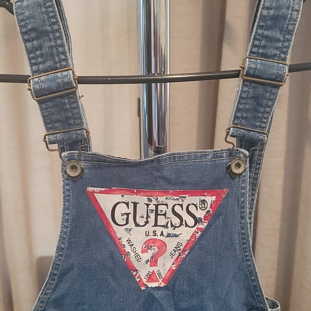 GUESS Short Jumper - Picture 2 of 4